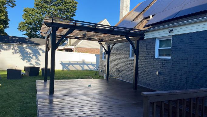 Wood deck coated with SEMCO Liquid Membrane